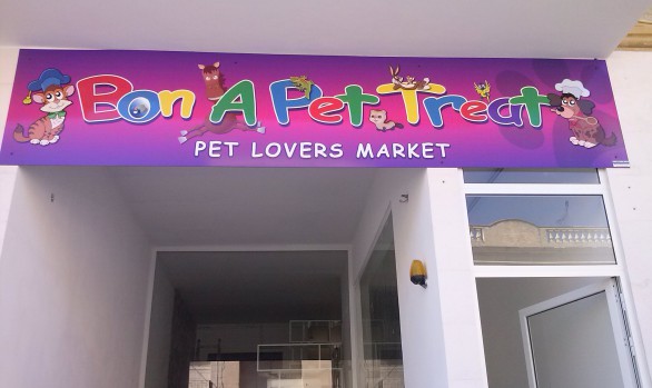 Bon a pet treat