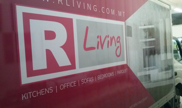 RLiving